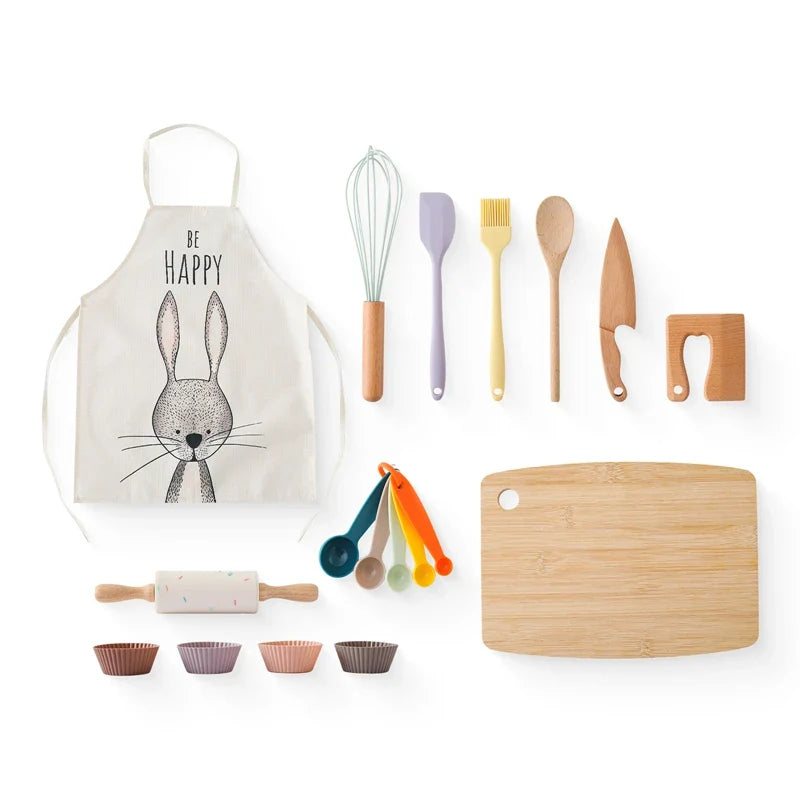 Set of Wooden Kitchen Utensils